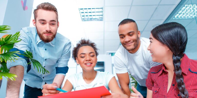 Delmasso pede a volta do programa Bolsa Universitária com estágio para estudantes