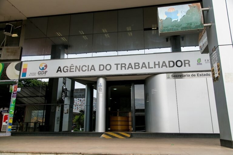 Agências do DF oferecem 246 vagas com salários de até R$ 2,5 mil