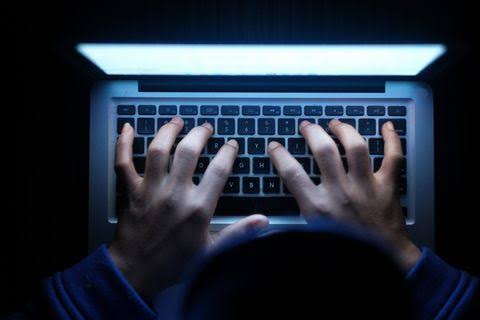 Delmasso pede que vídeo do TikTok que induz uso de “droga virtual” seja excluído