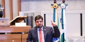 Delmasso pede informações à Secretaria de Saúde sobre cargos vagos