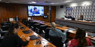 Falta investimento para combater violência contra crianças e adolescentes, aponta debate Falta investimento para combater violência contra crianças e adolescentes, aponta debate